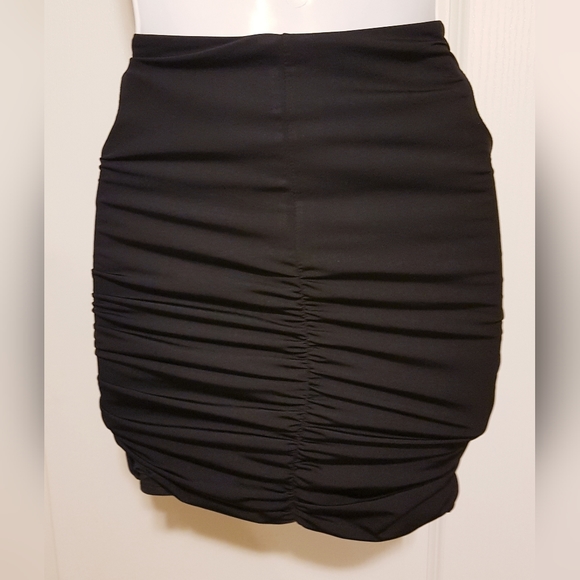 Lucy in the Sky skirt - Picture 4 of 4